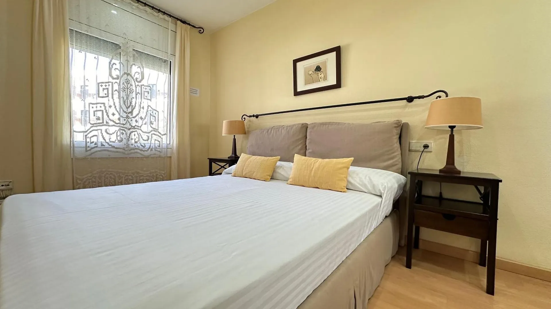 Agi El Moll De Roses Apartment