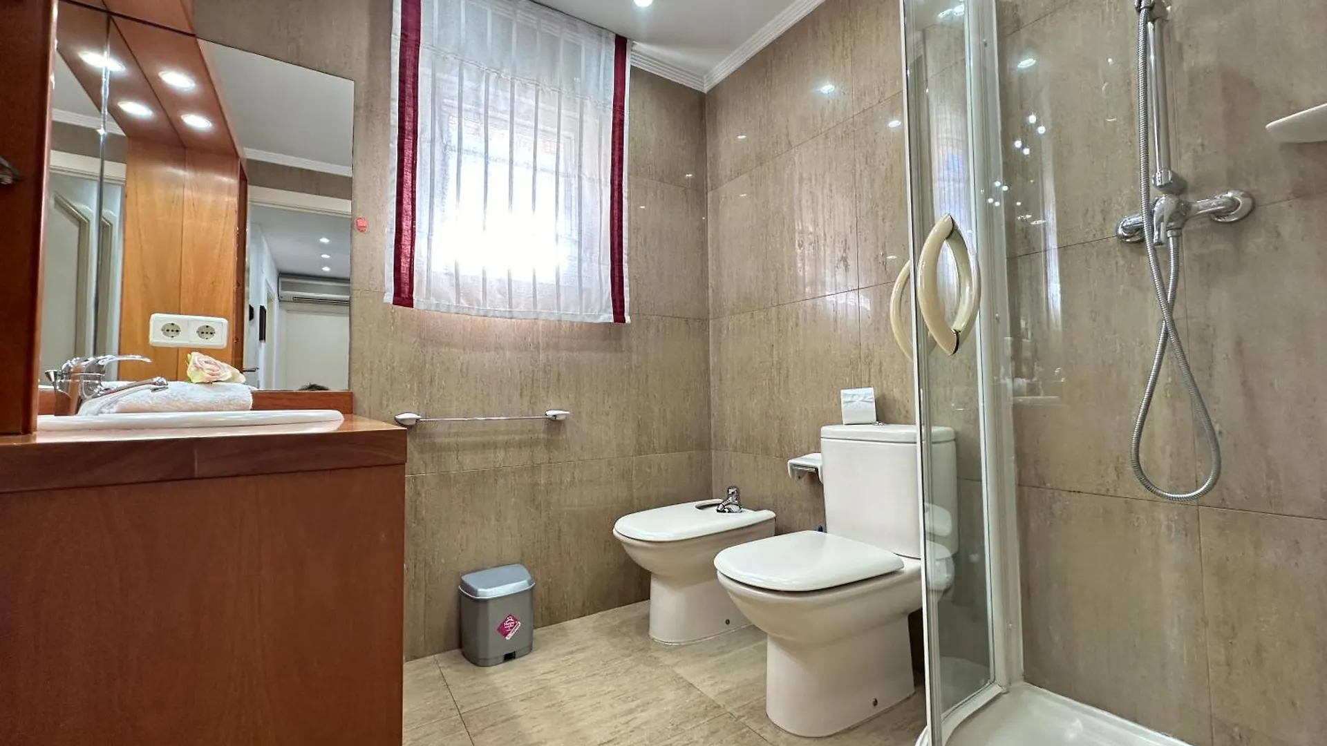 Agi El Moll De Roses Apartment 0*,